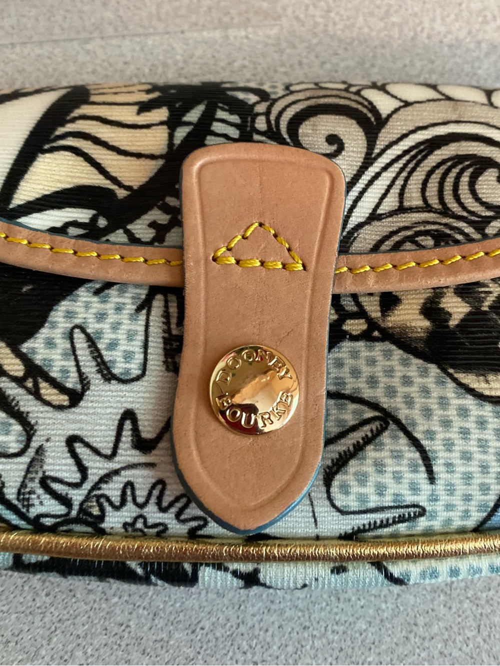 Dooney & Bourke Disney Cruise Line "Fantasy" Inaugural Voyage Wristlet - Picture 6 of 11
